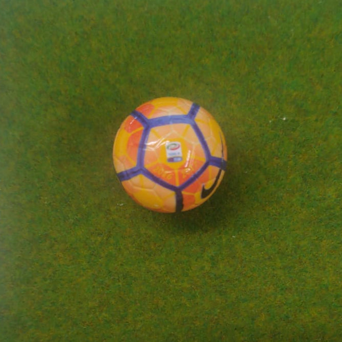 Pallina Serie A 2016/17 in decals