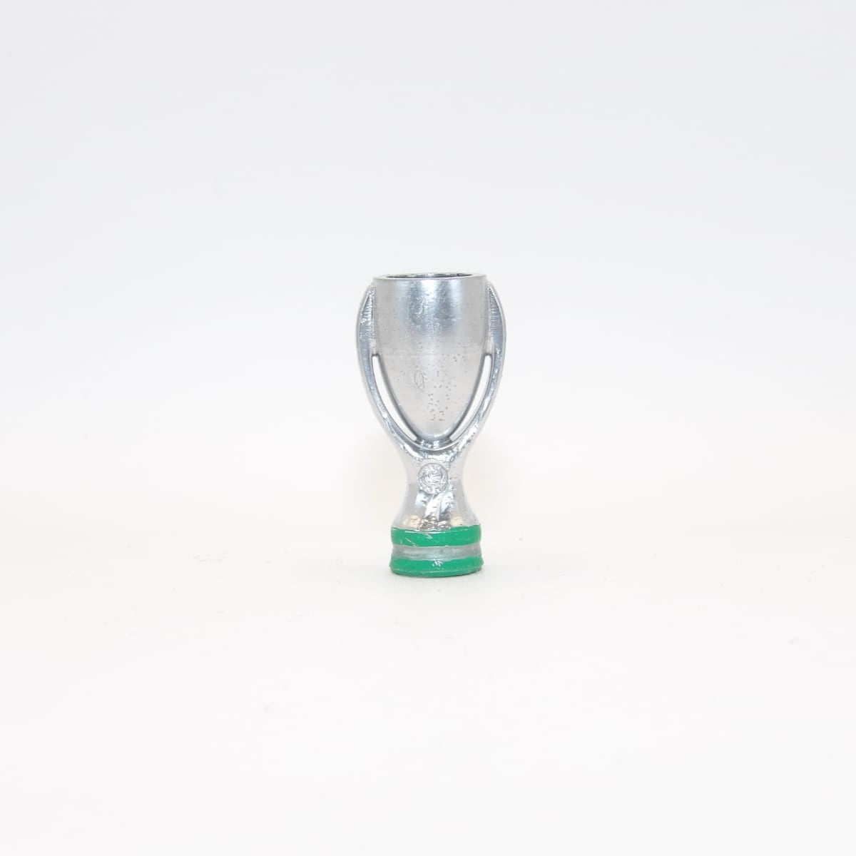 Trofeo Ref 152 - Supercoppa europea 1986 - 2005 da 4/5 cm in resina
