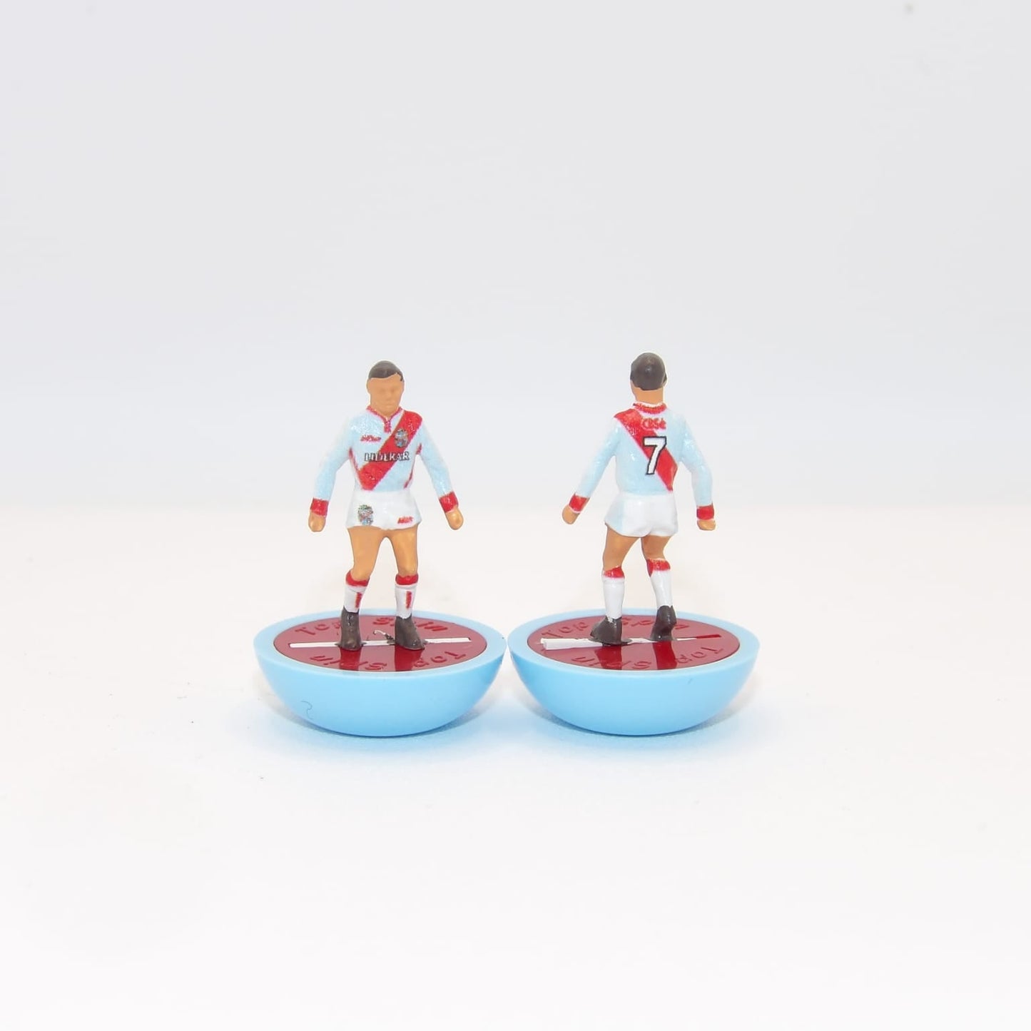 Squadra stampata ref 138 Arsenal Sarandi 2nd 2004/05